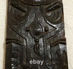 16 th C Scroll lady wood carved panel Antique french architectural salvage 33