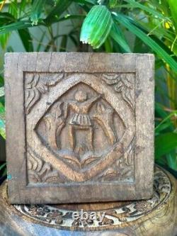 1700' Old Antique Wood Hand Carved Tribal Woman Figure Wall Panel 7 x 7