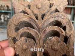 1800's Antique Handcrafted Wooden Floral Leaf Pattern Carved Panel With Stand