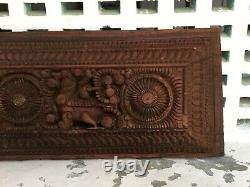 Ancient Old Wood Hand Carved Beautiful Floral Figure Mughal Door Wall Panel Rear