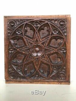 Beautiful Carved Gothic Panel in wood / Oak (2)
