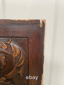 Beautiful Neo Renaissance carved panel in wood with Dragons (1)