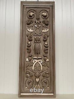 Beautiful & Rare French Carved Patinated Panel with Owl in wood nr 2- 40.157 H