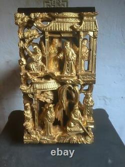 CHINESE CARVED GILT WOOD WALL PANEL LACQUER GILDED GOLD WARRIOR SHIELD 36 x 18