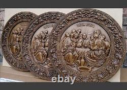 Carved Wood Round Panel of The Last Supper 19.69. Jesus Christ and Apostles