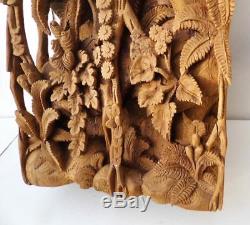 Fine Bali Carved Wood Panel Artist Signed & Kengetan Ubud Mid Century Decorative