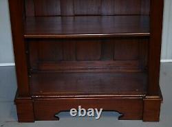 Matching Pair Of Lovely Ornately Carved Panelled Mahogany Library Bookcases