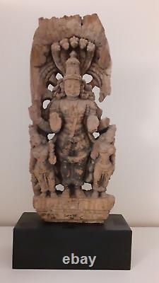 Museum quality Antique Hindu wood carved panel, 18th Century or earlier, Vishnu