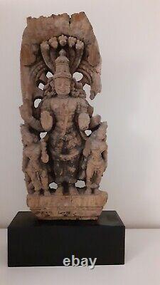 Museum quality Antique Hindu wood carved panel, 18th Century or earlier, Vishnu