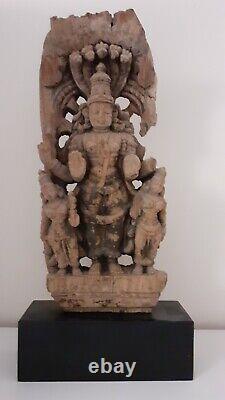 Museum quality Antique Hindu wood carved panel, 18th Century or earlier, Vishnu