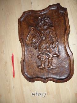 Old wall panel carving wood armoirie medieval BLACK FOREST vintage