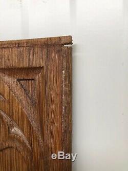 Stunning Gothic Church panel in wood -carved panel in oak (2)