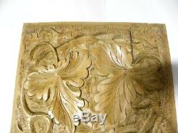 Wonderful Vintage Antique Solid Wood Carved Panel (A20)