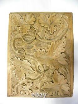 Wonderful Vintage Antique Solid Wood Carved Panel (B20)