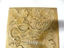 Wonderful Vintage Antique Solid Wood Carved Panel (B20)